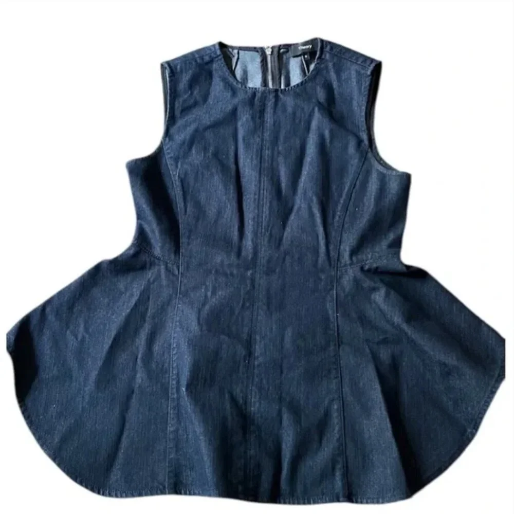 Theory Kalsing D Peplum Top Sz P (00-0) - Picture 3 of 8
